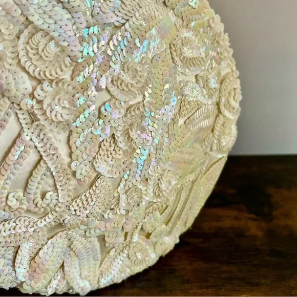 •SOLD•|Vintage| 1950s Claire Rivard  Off-White French Bridal Hat - Picture 5 of 6